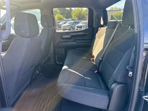 Used 2024 Chevrolet Silverado 1500 LT AWD/4WD image 23