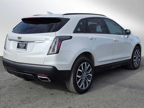 Used 2024 Cadillac XT5 Sportv w/ Platinum Package AWD/4WD image 3