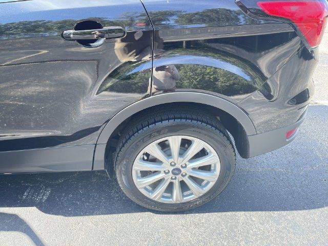 Used 2019 Ford Escape SEL FWD image 32