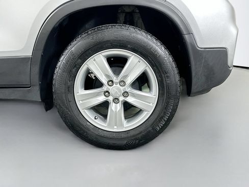 Used 2020 Chevrolet Trax LT w/ LT Convenience Package FWD image 29