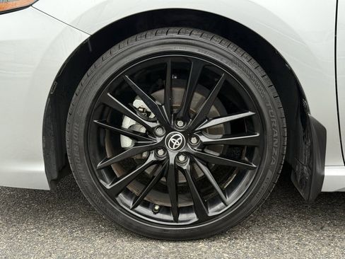 Used 2022 Toyota Camry XSE image 16