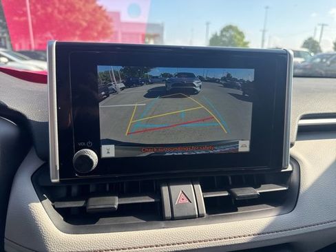 Certified 2025 Toyota RAV4 XLE w/ Convenience Package image 17