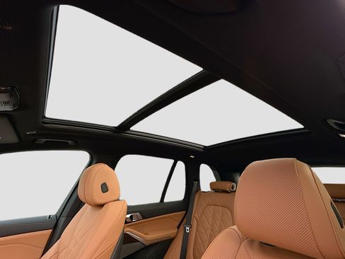 New 2026 BMW X5 sDrive40i w/ M Sport Package image 16