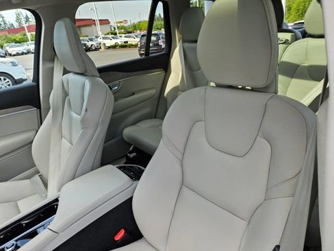 Certified 2024 Volvo XC90 T8 Plus w/ Protection Package Premier AWD/4WD image 16