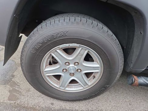 Used 2004 Jeep Liberty Sport w/ PWR Convenience Group image 3