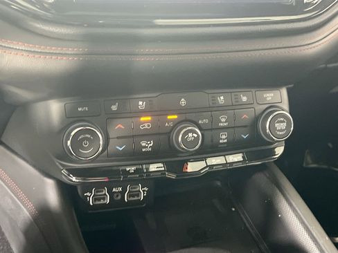 Used 2023 Dodge Durango R/T image 16