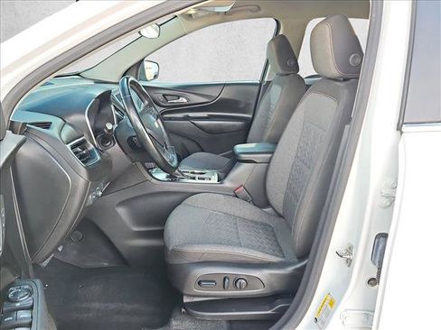 Certified 2024 Chevrolet Equinox LT FWD image 15