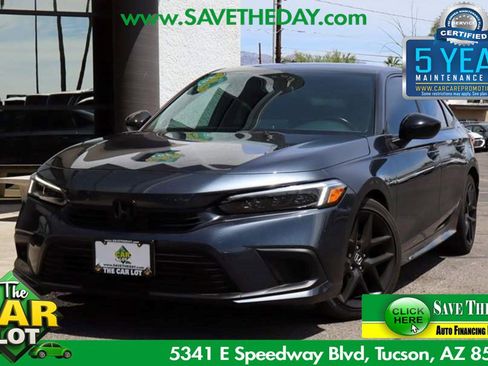 Used 2023 Honda Civic Sport image 1