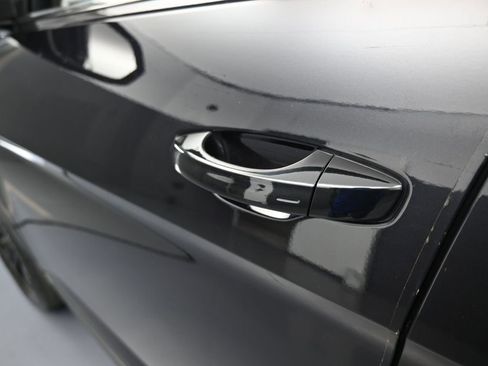 Used 2022 Volkswagen Atlas SE w/ Black Wheel Package image 34