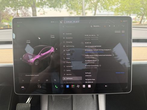 Used 2021 Tesla Model Y Long Range AWD/4WD image 12