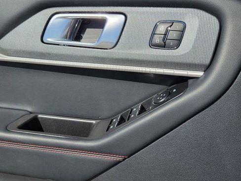 New 2026 Ford Explorer ST-Line w/ ST-Line Street Pack image 15