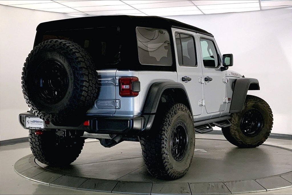 Used 2024 Jeep Wrangler Unlimited Rubicon w/ Technology Group AWD/4WD image 11