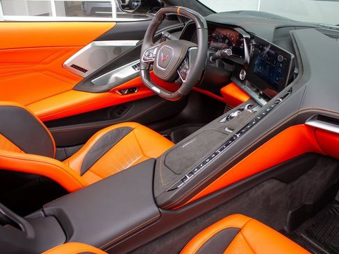 Used 2025 Chevrolet Corvette Z06 w/ Battery Protection Package image 12