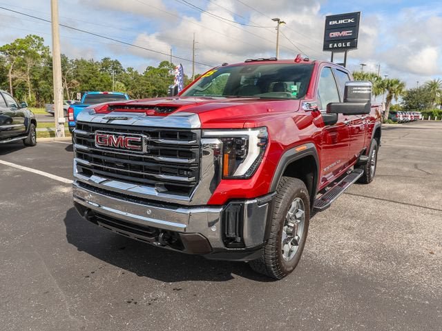 Used 2025 GMC Sierra 2500 SLT w/ SLT Premium Package AWD/4WD image 3