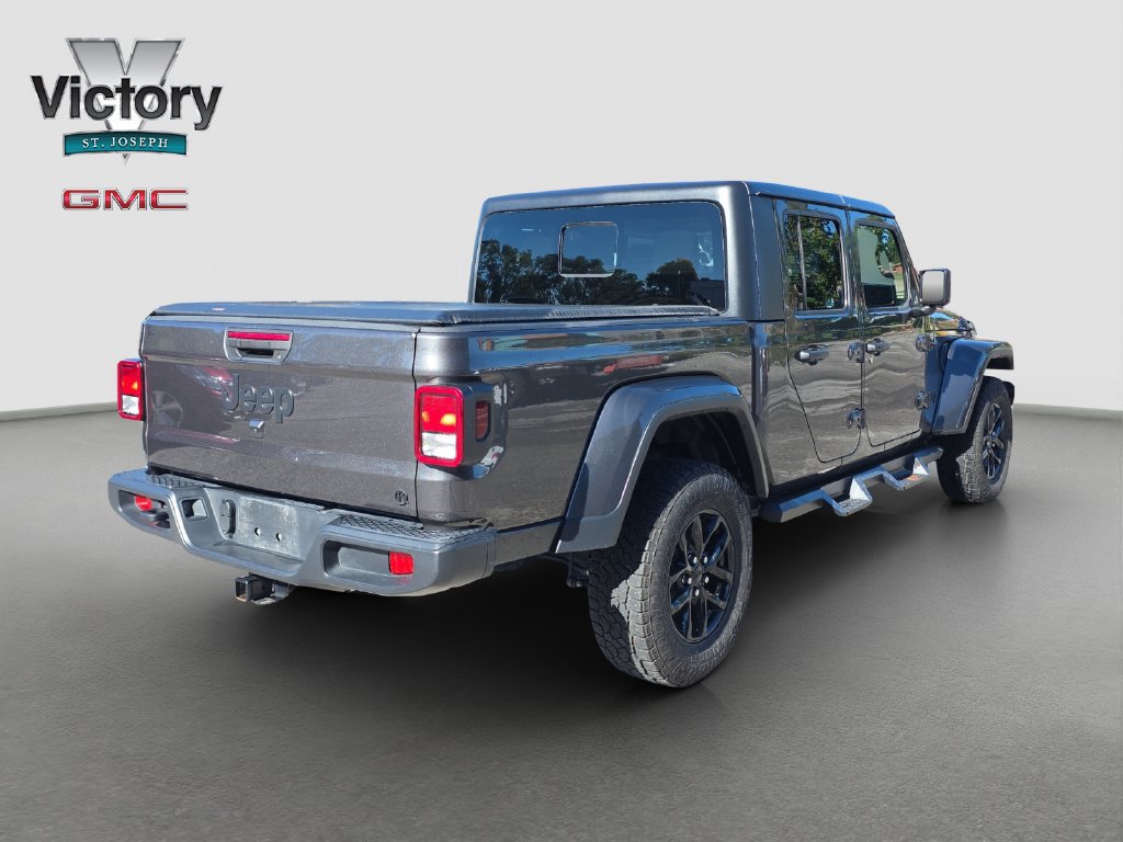 Used 2022 Jeep Gladiator Sport AWD/4WD image 18