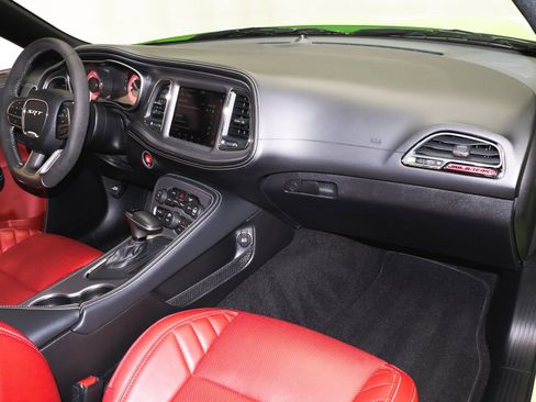 Used 2023 Dodge Challenger SRT Hellcat w/ Driver Convenience Group image 22