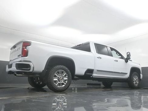 New 2026 Chevrolet Silverado 2500 High Country w/ High Country Premium Package image 11