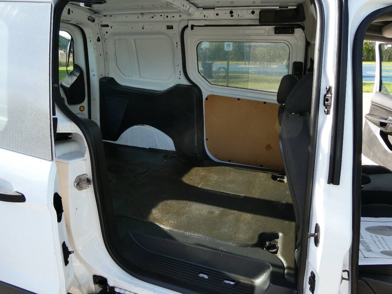 Used 2016 Ford Transit Connect XL FWD image 26
