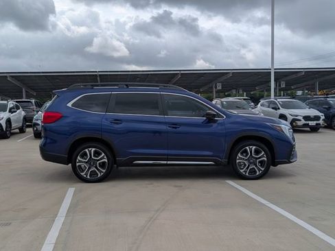 Certified 2026 Subaru Ascent Limited AWD/4WD image 6
