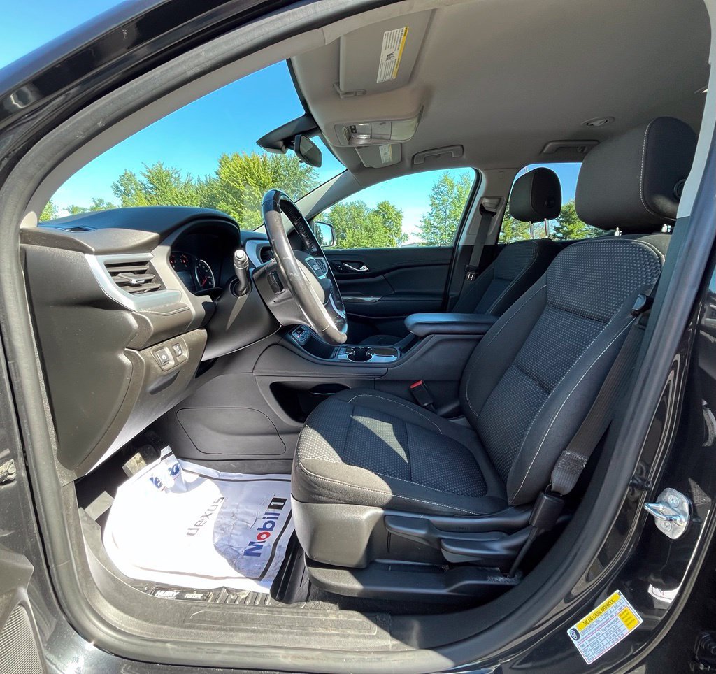 Certified 2020 GMC Acadia SLE FWD image 12