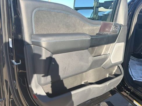 Used 2026 Ford F450 Platinum w/ FX4 Off-Road Package image 20