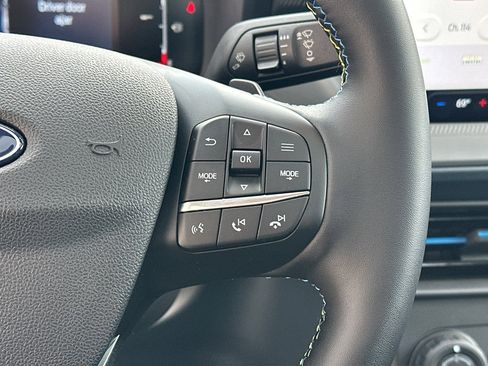 New 2025 Ford Maverick Lobo image 17