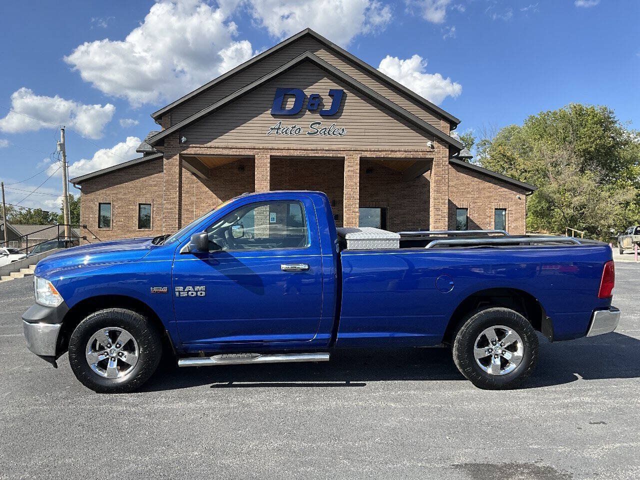 Used 2016 RAM 1500 Tradesman w/ Power & Remote Entry Group AWD/4WD image 2