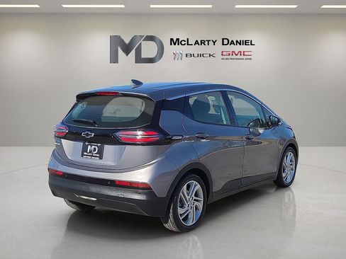 Used 2023 Chevrolet Bolt LT w/ Driver Confidence Package image 5