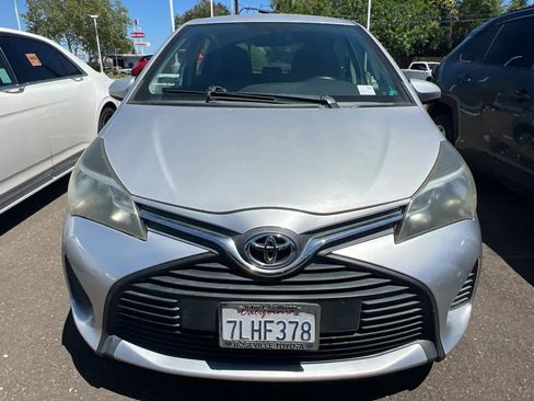 Used 2015 Toyota Yaris L FWD image 2