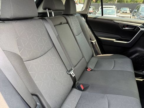 Certified 2025 Toyota RAV4 XLE AWD/4WD image 22