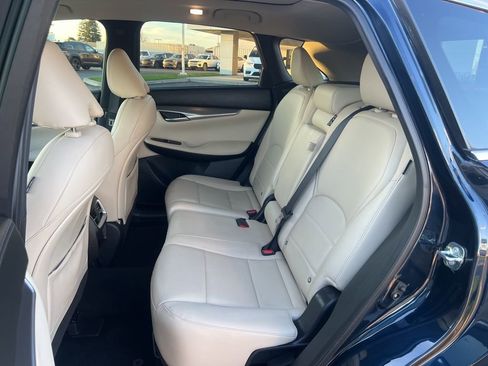 Used 2022 INFINITI QX50 Luxe image 24