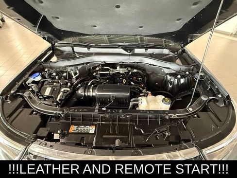 Used 2023 Ford Explorer XLT w/ Equipment Group 202A AWD/4WD image 13