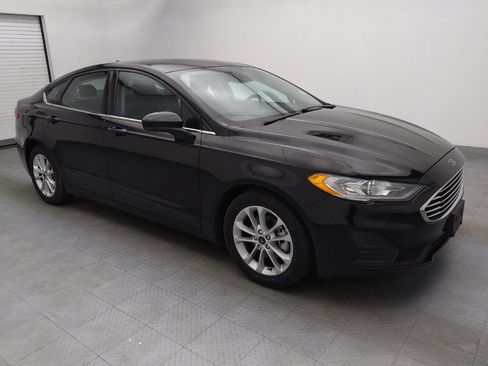 Used 2019 Ford Fusion SE image 11