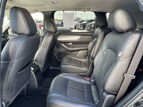 Used 2024 MAZDA CX-90 3.3 Turbo w/ Preferred Plus image 11