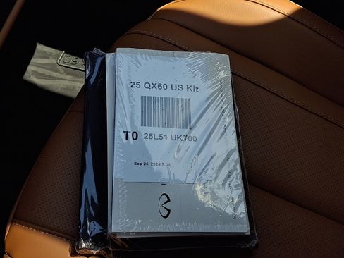 Certified 2025 INFINITI QX60 Sensory w/ Vision Package image 25