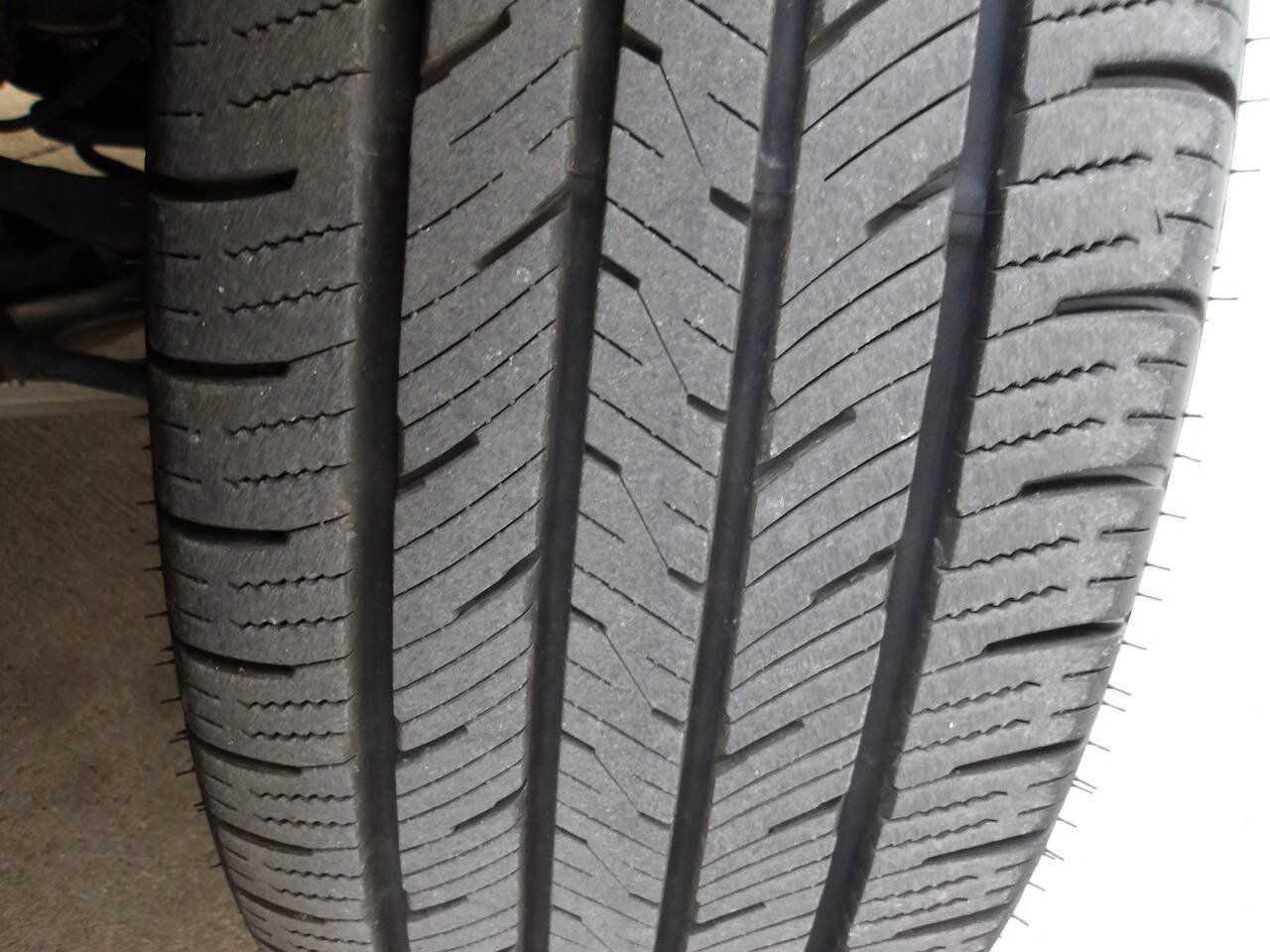 Used 2014 Ford Focus SE FWD image 25