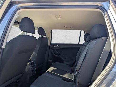 Used 2021 Volkswagen Tiguan S image 13