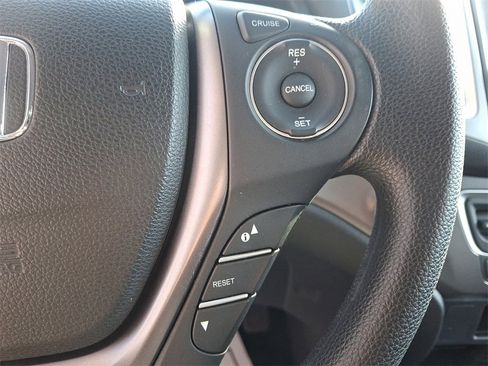 Used 2018 Honda Ridgeline Sport image 21