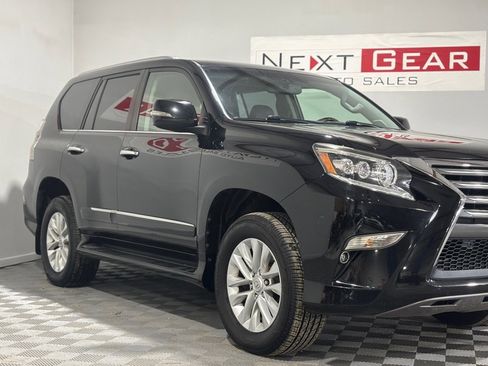 Used 2016 Lexus GX 460 image 2