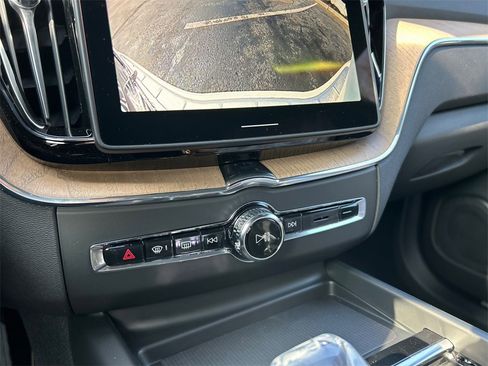 New 2026 Volvo XC60 B5 Plus w/ Protection Package Premier image 18