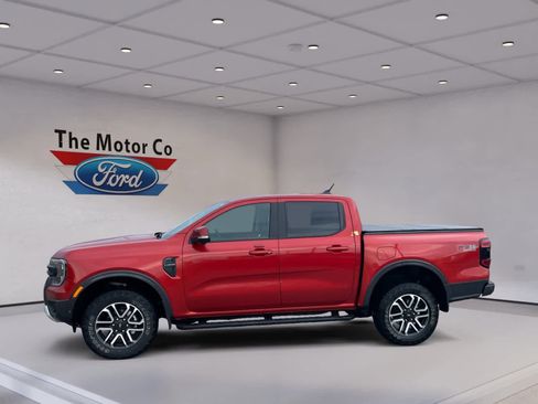 Used 2024 Ford Ranger Lariat w/ FX4 Off-Road Package image 8