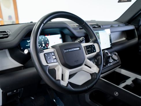 Used 2025 Land Rover Defender 110 S AWD/4WD image 32