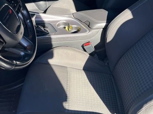 Used 2019 Dodge Challenger R/T w/ Driver Convenience Group image 10