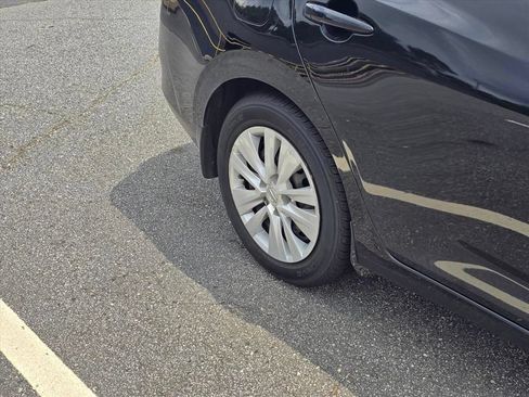 Used 2021 Nissan Sentra S FWD image 17