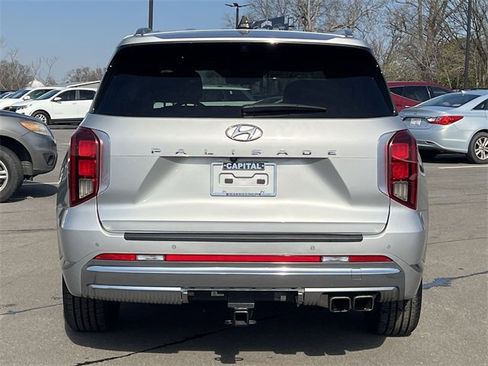 Used 2024 Hyundai Palisade Calligraphy image 41
