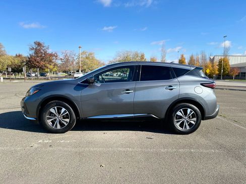 Used 2019 Nissan Murano S FWD image 8