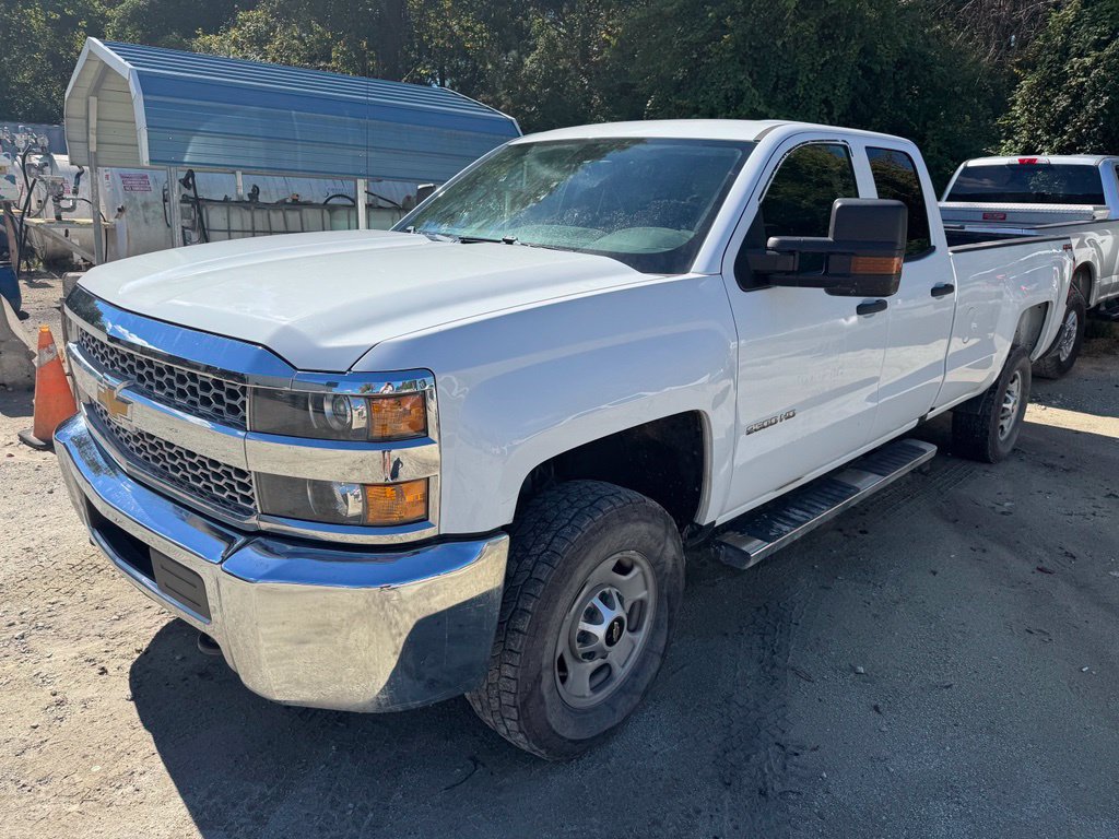 Used 2019 Chevrolet Silverado 2500 W/T w/ WT Convenience Package AWD/4WD image 4