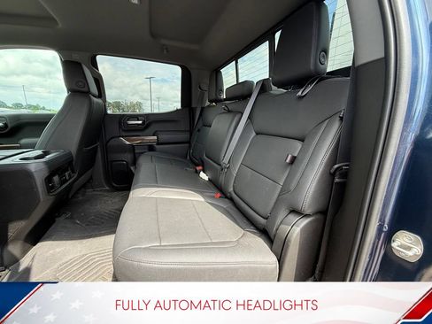 Used 2021 Chevrolet Silverado 1500 LT Trail Boss w/ Convenience Package II AWD/4WD image 13