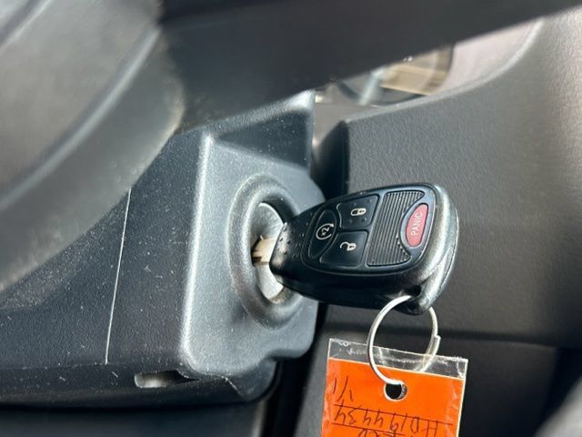 Used 2017 Jeep Patriot High Altitude AWD/4WD image 39