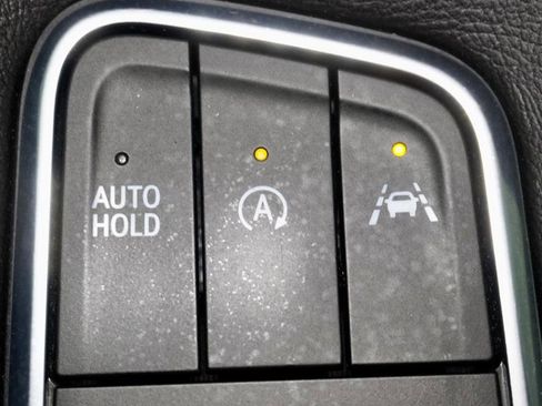 Used 2021 Cadillac Escalade Premium Luxury w/ Driver Assist Tech Package image 31